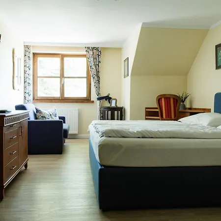 Maison d'hôtes Litzlberger Keller Am Attersee 3*